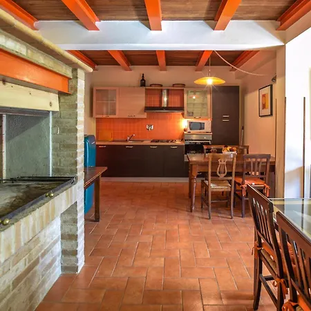 In With Kitchen * سبوليتو