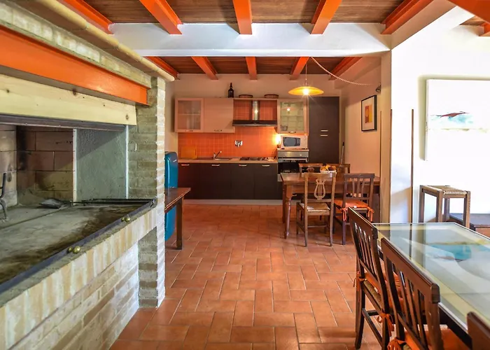 In With Kitchen * Spoleto